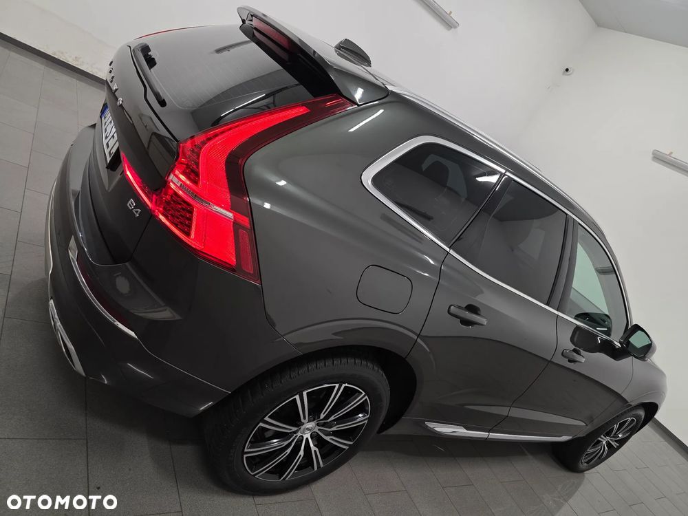 Volvo XC 60 B4 D Inscription - 36