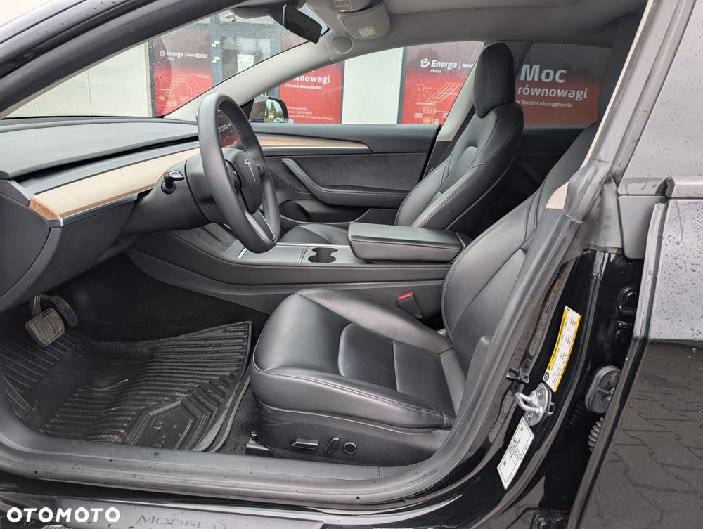 Tesla Model 3 Long Range RWD - 12