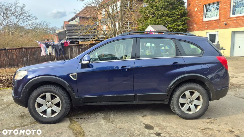 Chevrolet Captiva 3.2 LT (deu) - 5