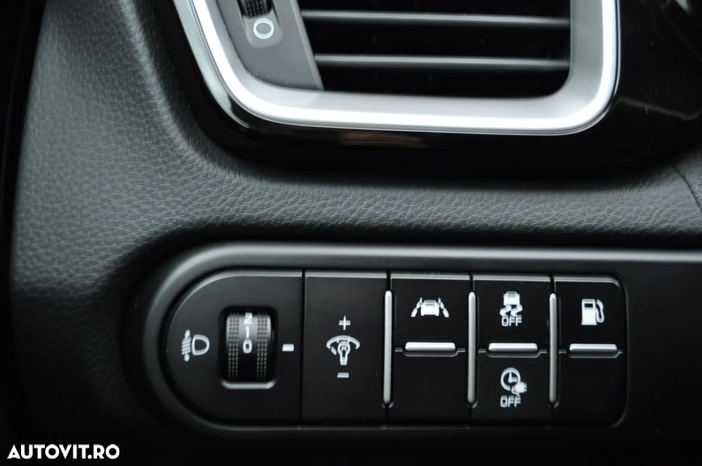 Kia XCeed 1.6 GDI 6DCT PHEV Vision - 35