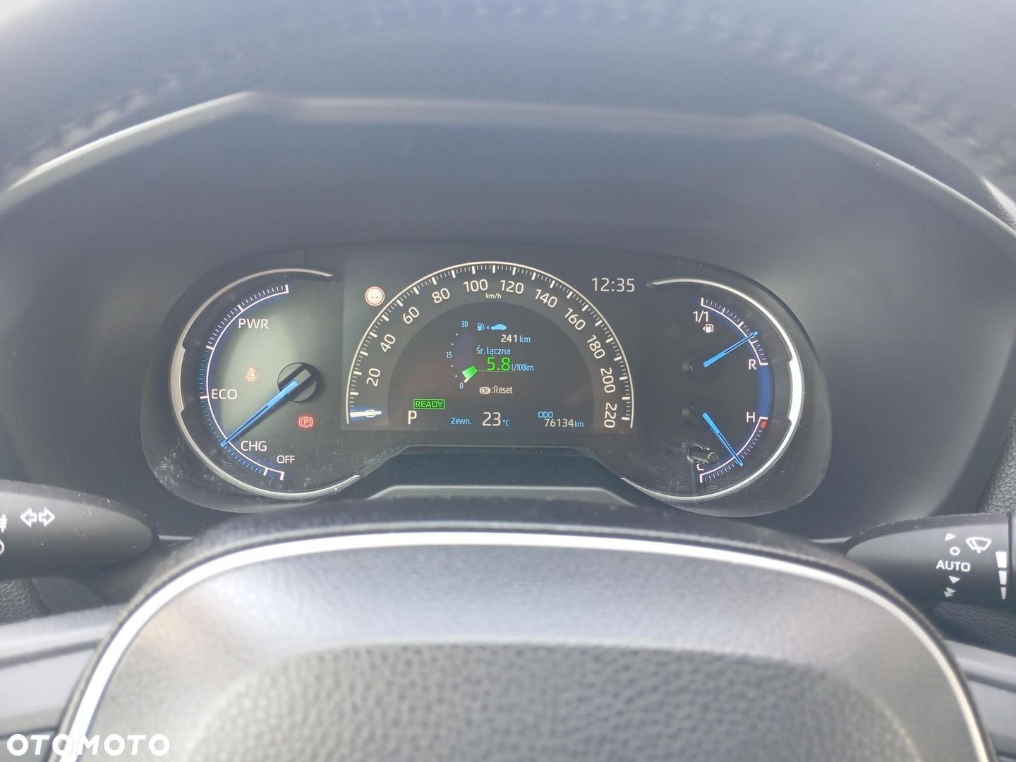 Toyota RAV4 - 12