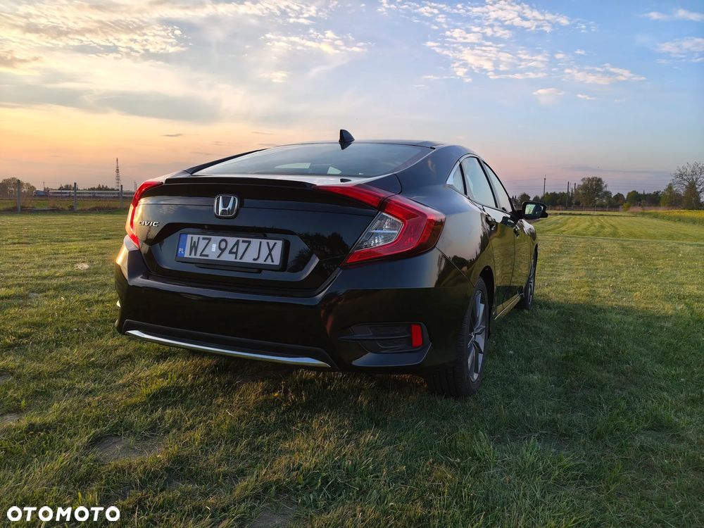 Honda Civic 1.5 i-VTEC Turbo CVT Elegance - 7