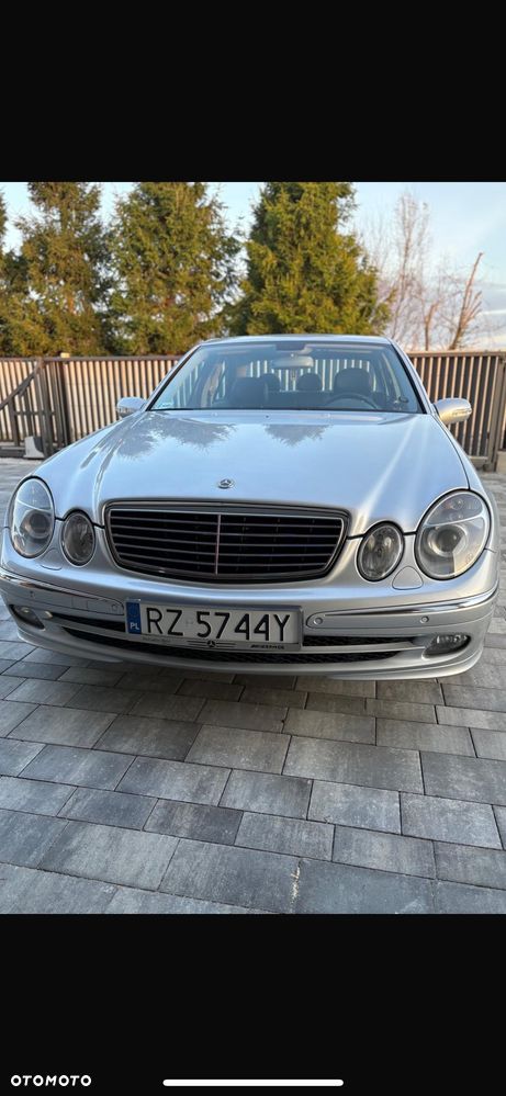 Mercedes-Benz Klasa E - 10