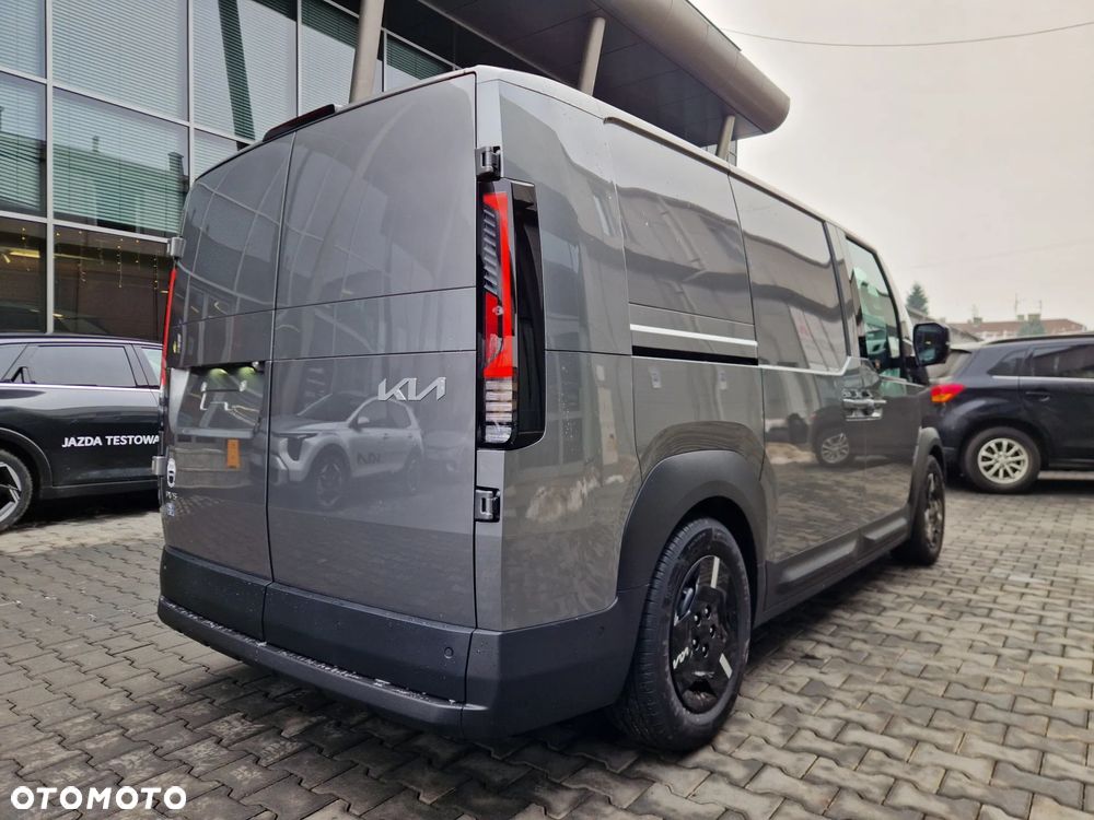 Kia PV5 - 4