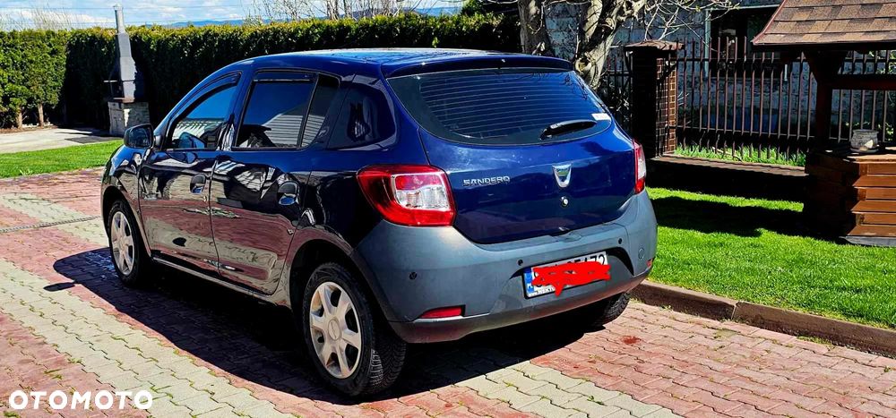 Dacia Sandero 1.2 16V Access EU6 - 6