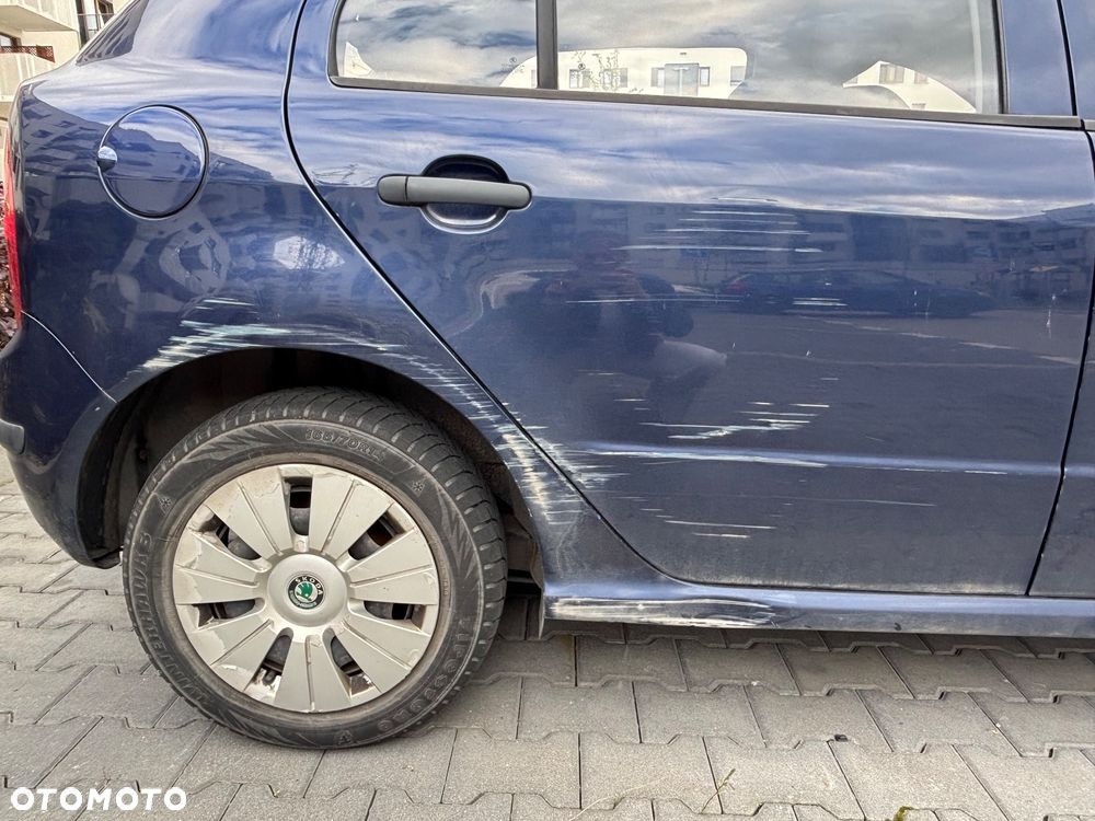 Skoda Fabia 1.2 HTP Basis - 4