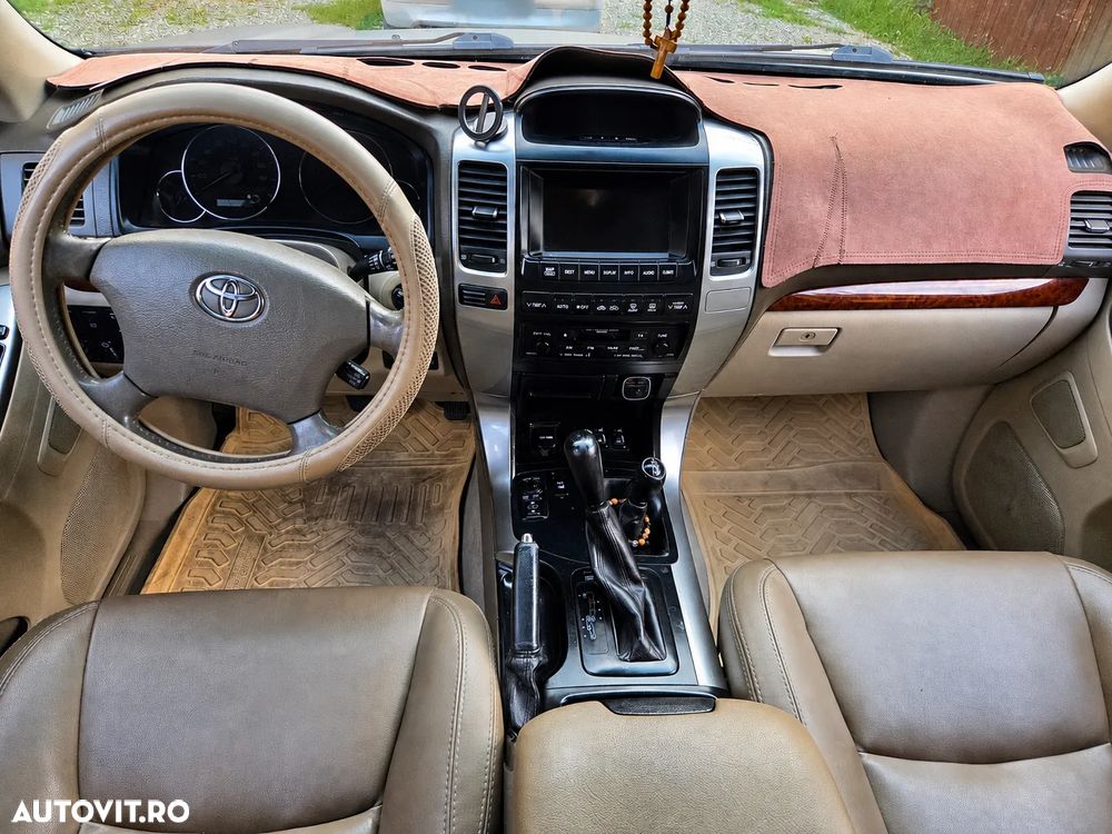 Toyota Land Cruiser 3.0 TD-4D Aut VX - 4