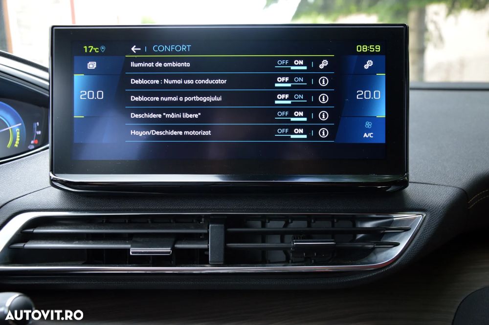 Peugeot 3008 PHEV 300 EAT8 4X4 GT - 20