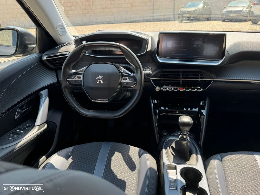 Peugeot 2008 PureTech 130 Allure - 8