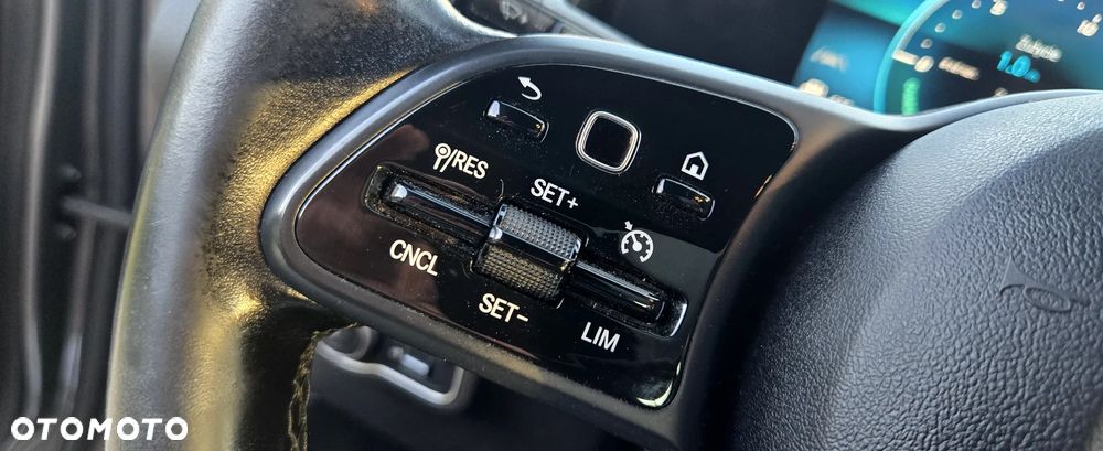 Mercedes-Benz GLB 200 d 8G-DCT Edition AMG Line - 23