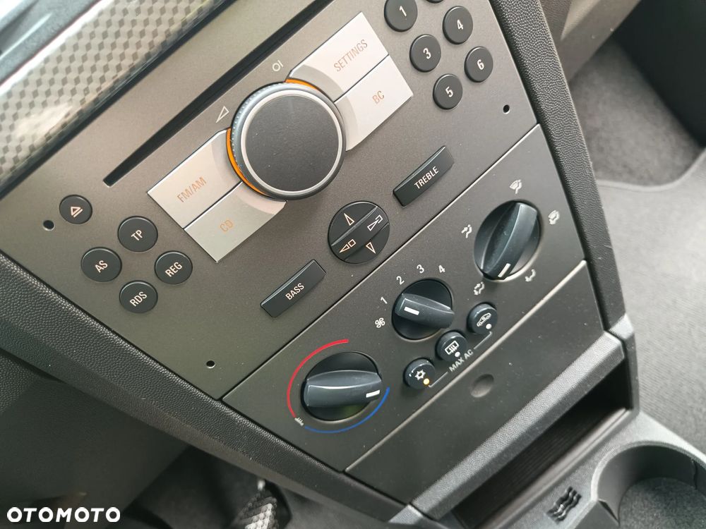 Opel Meriva 1.4 Cosmo - 17