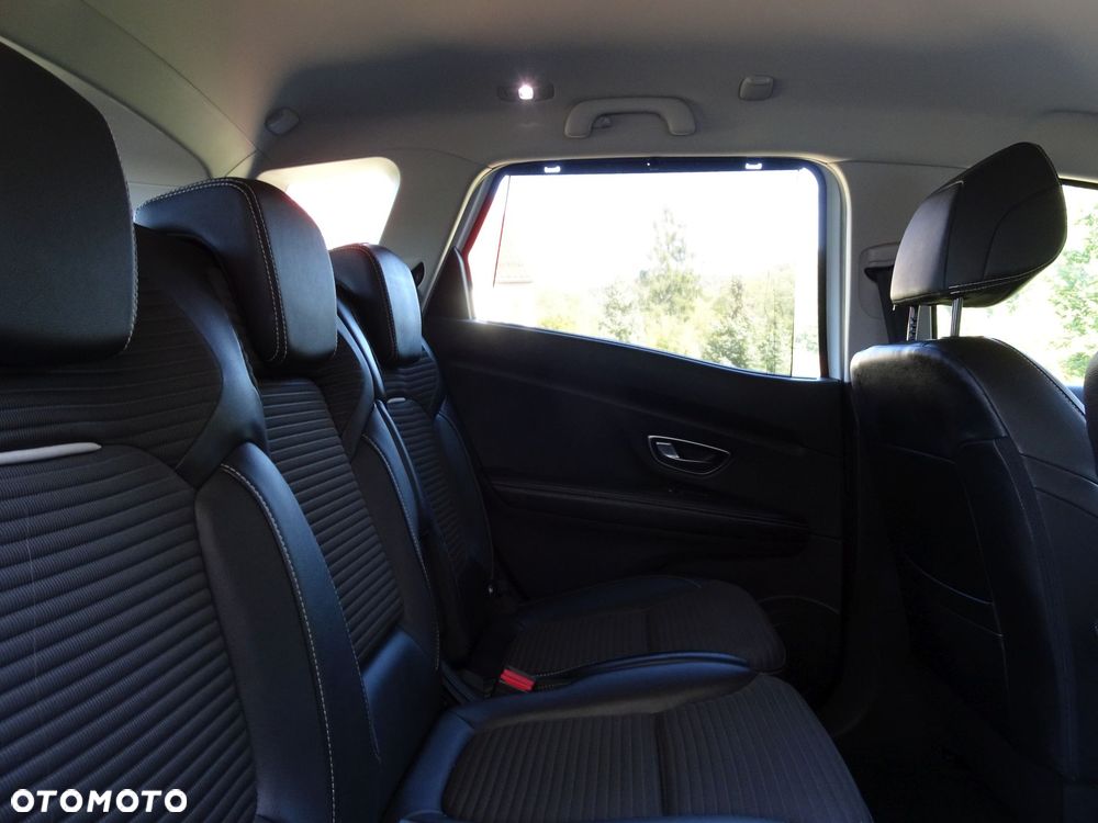 Renault Scenic - 11
