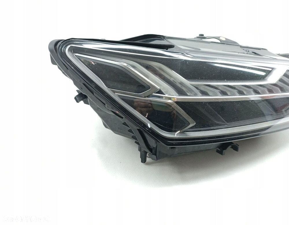 LAMPA PRAWA PRZEDNIA PRZÓD FULL LED MATRIX AUDI A7 C8 4K 4K8941036A - 4