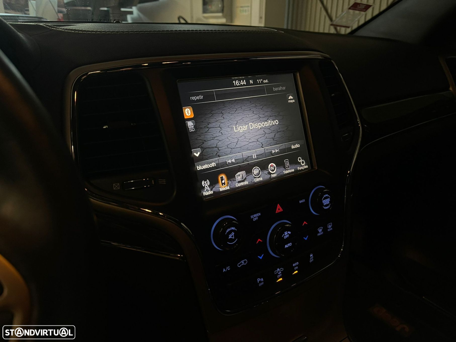 Jeep Grand Cherokee 3.0 CRD V6 Overland - 18