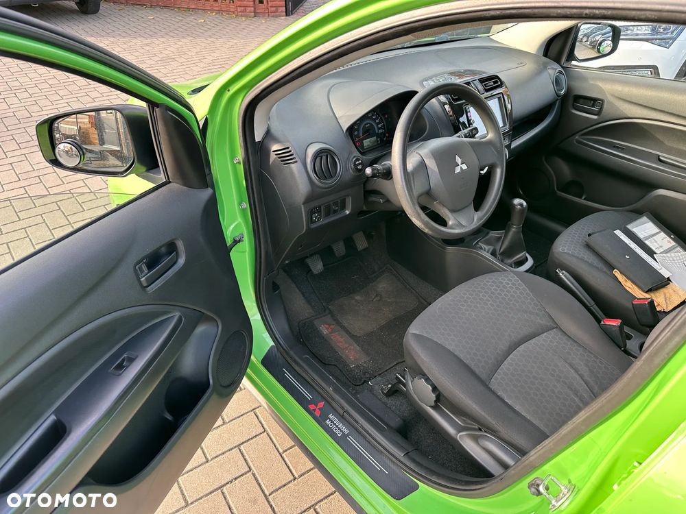 Mitsubishi Space Star - 6