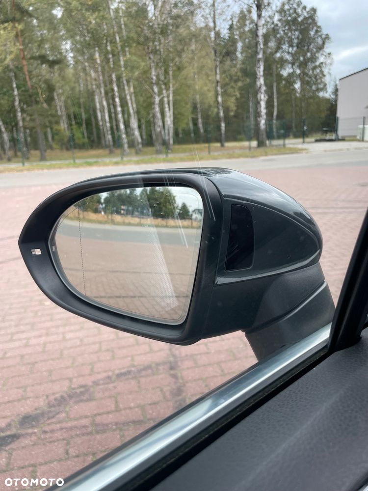 Volkswagen Passat 2.0 TDI BMT Highline DSG - 16