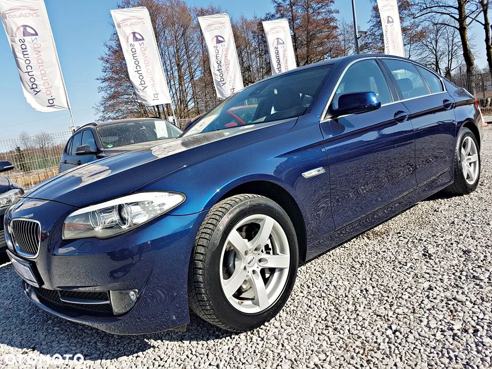 BMW Seria 5 528i - 29