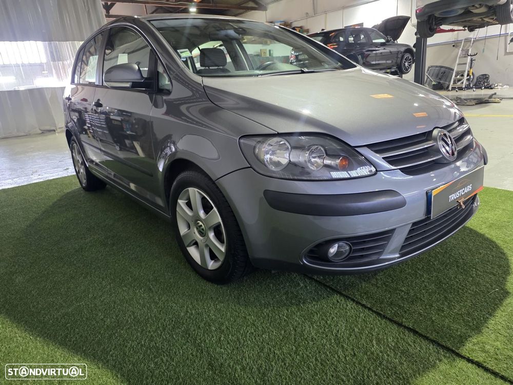 VW Golf Plus 1.9 TDi BlueM. Confortline - 6