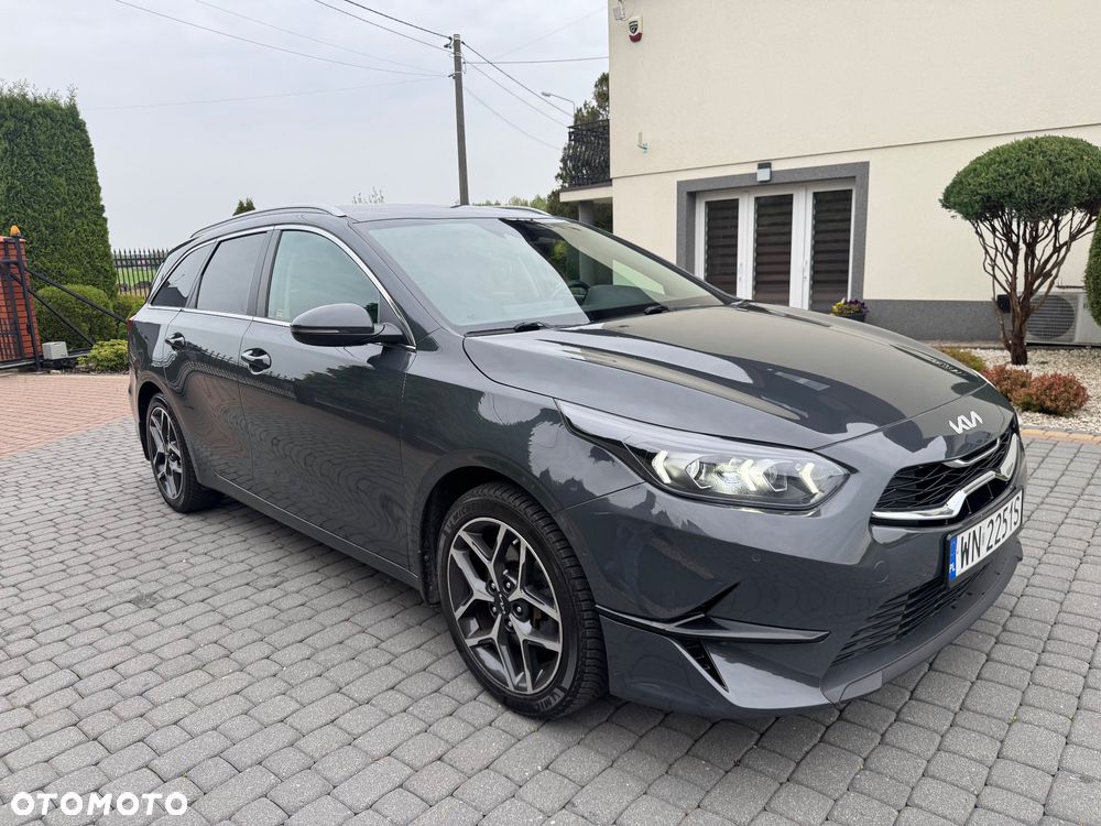 Kia Ceed 1.5 T-GDI Business Line Plus - 17