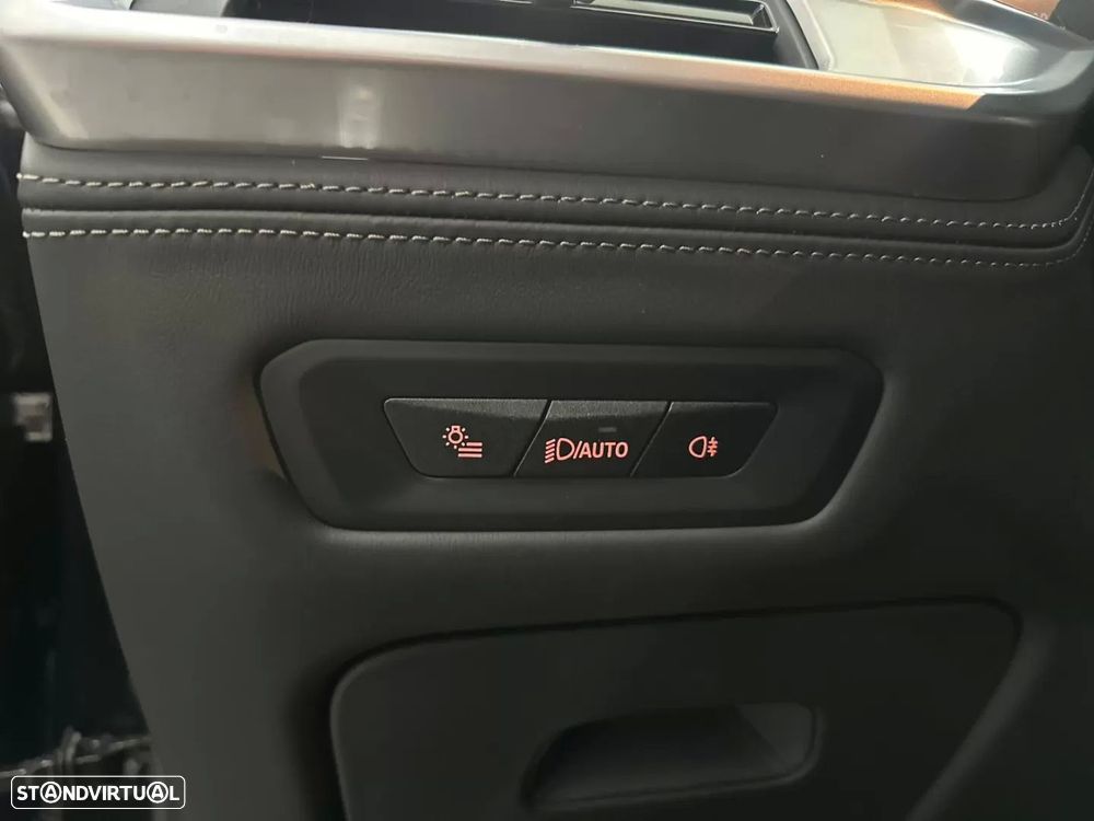 BMW X5 50 e xDrive Edição Desportiva M - 25