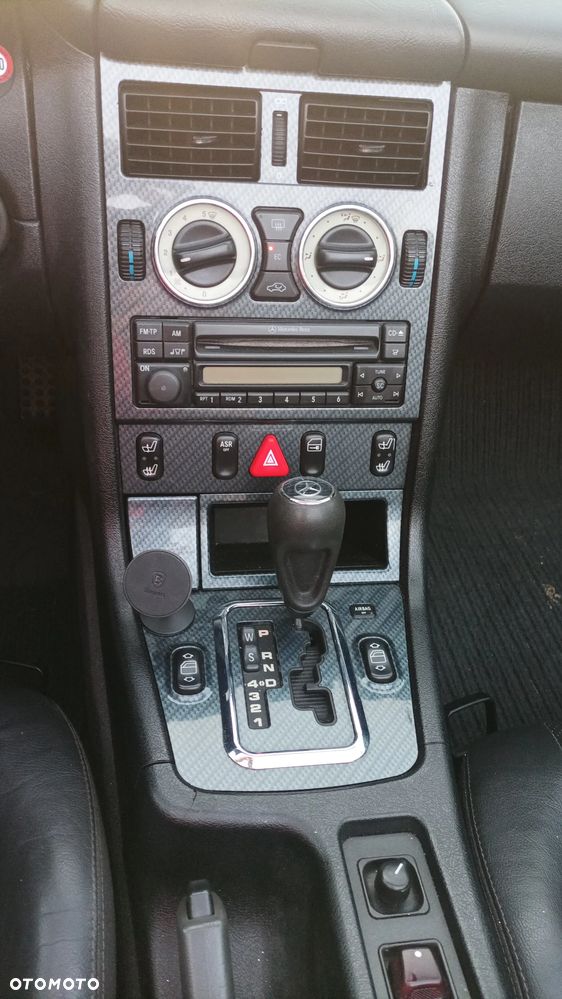Mercedes-Benz SLK - 14