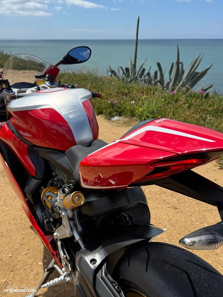 Ducati 1199 Panigale R - 6
