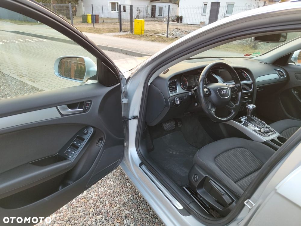 Audi A4 Avant 2.0 TDI - 6