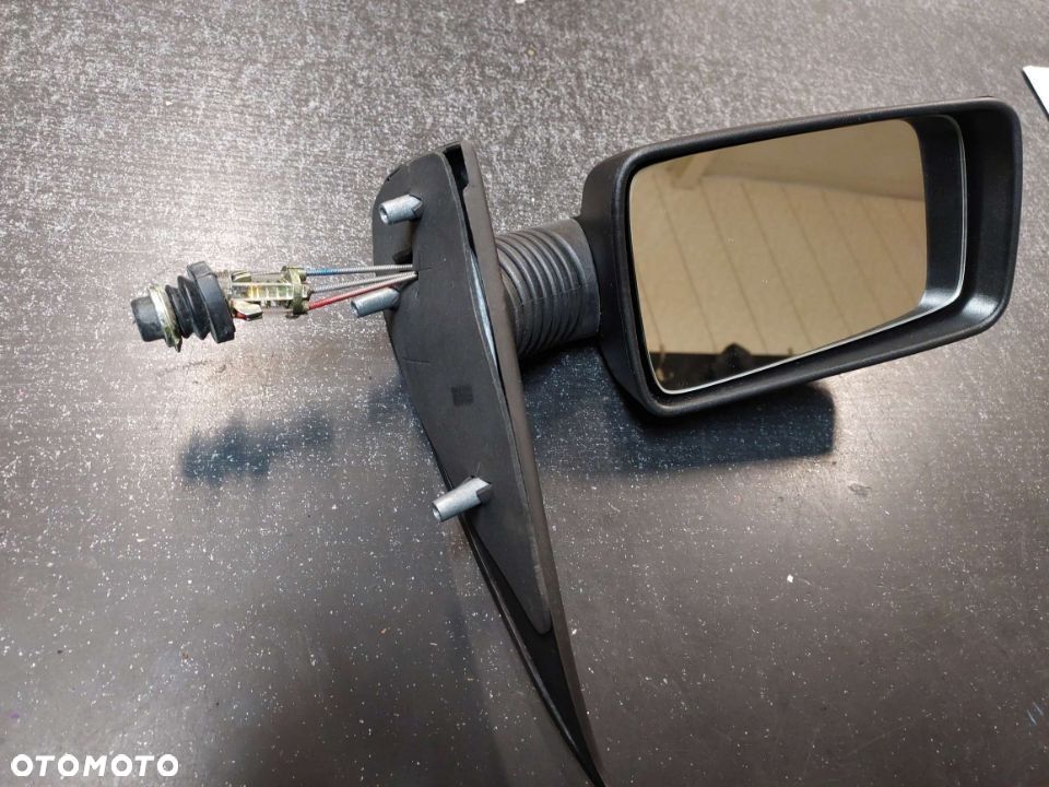 Lusterko zewnętrzne Lewe (mechaniczne, płaskie) pasuje do: FIAT TEMPRA 03.90-08.96 - 2