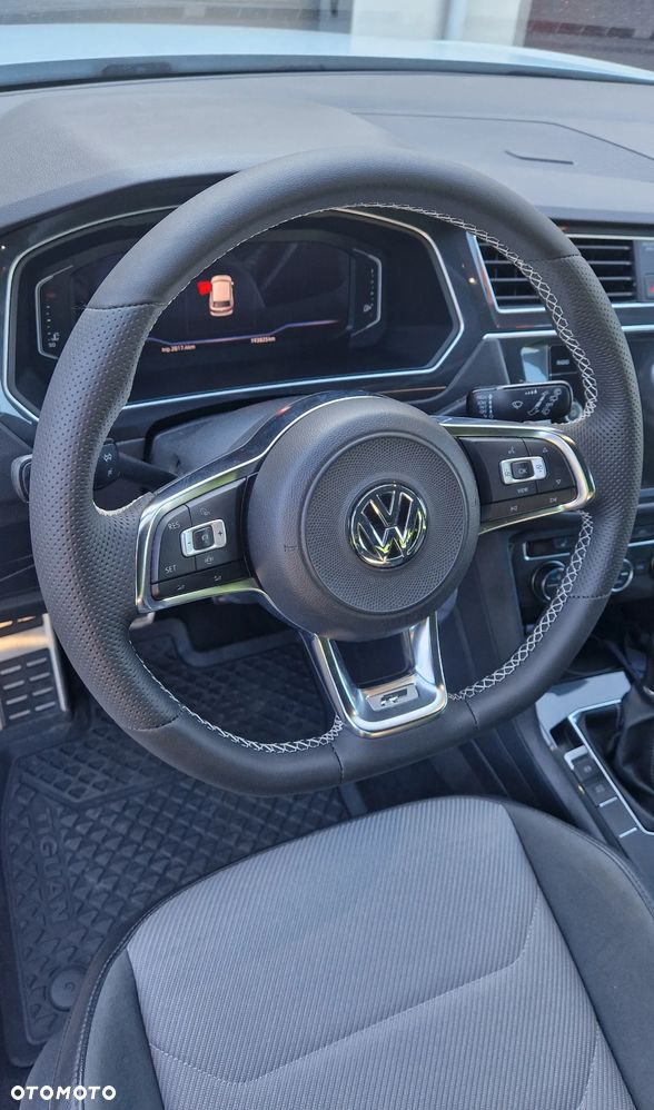 Volkswagen Tiguan 2.0 TDI SCR R-Line - 10