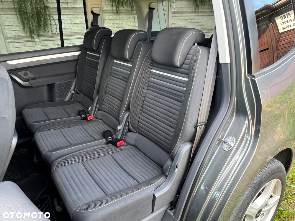 Volkswagen Touran 1.6 TDI DPF Cup - 28