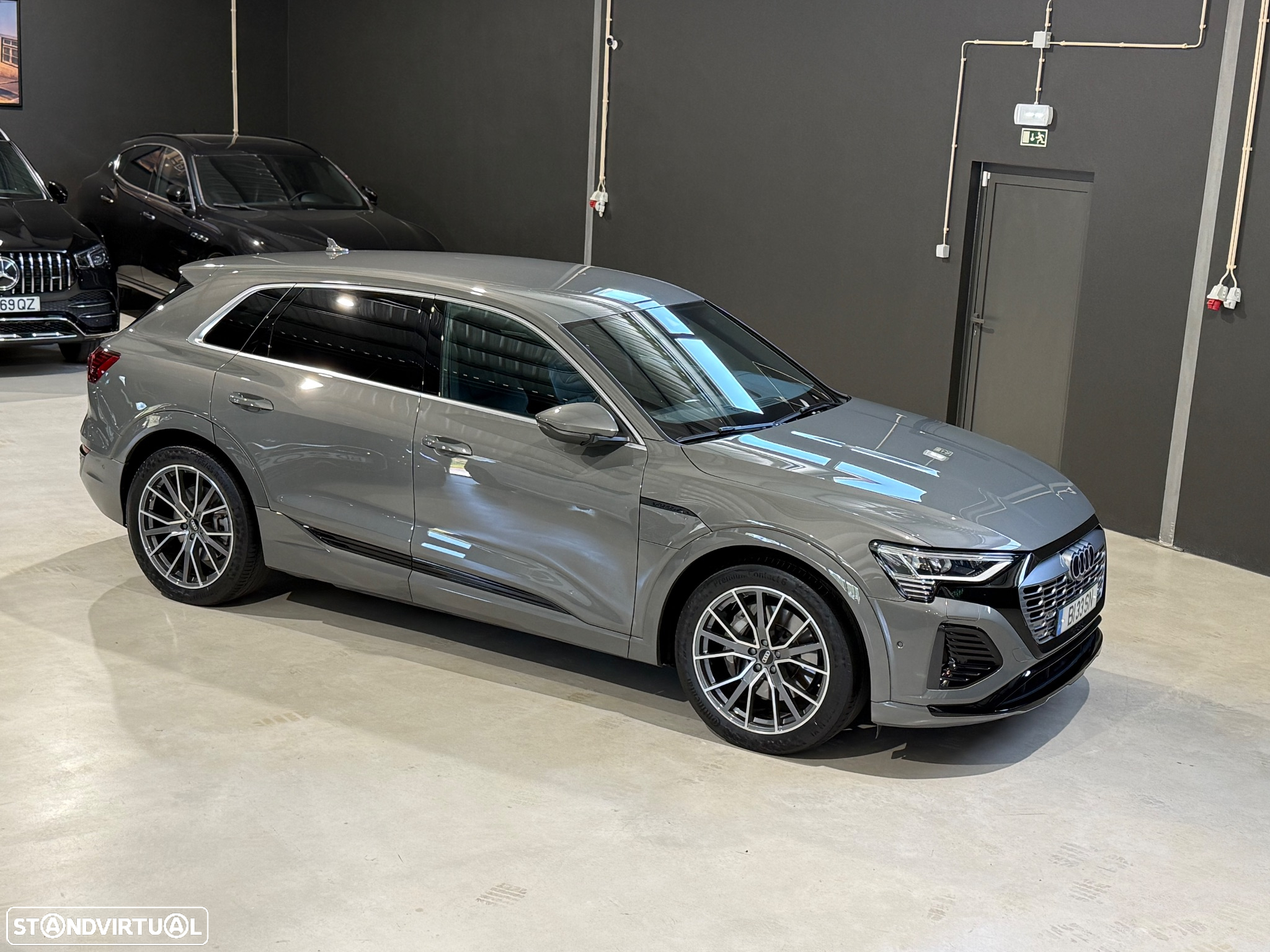 Audi Q8 e-Tron 50 quattro S line - 3