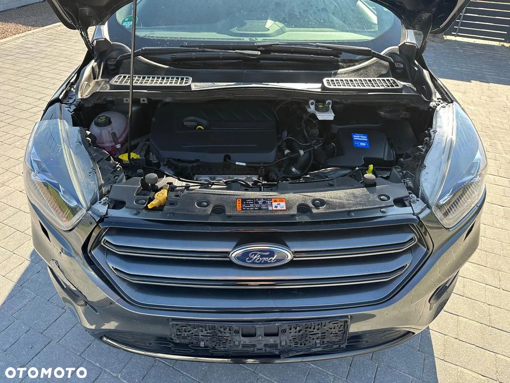 Ford Kuga 1.5 EcoBoost 2x4 ST-Line - 8