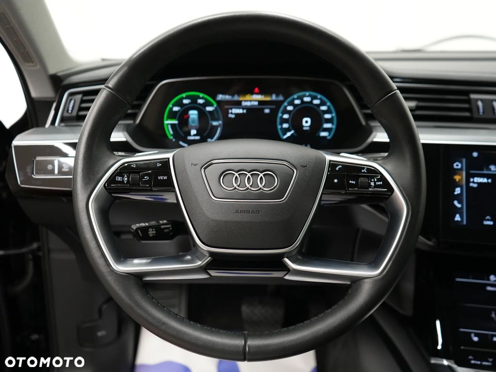 Audi e-tron 55 Quattro - 21