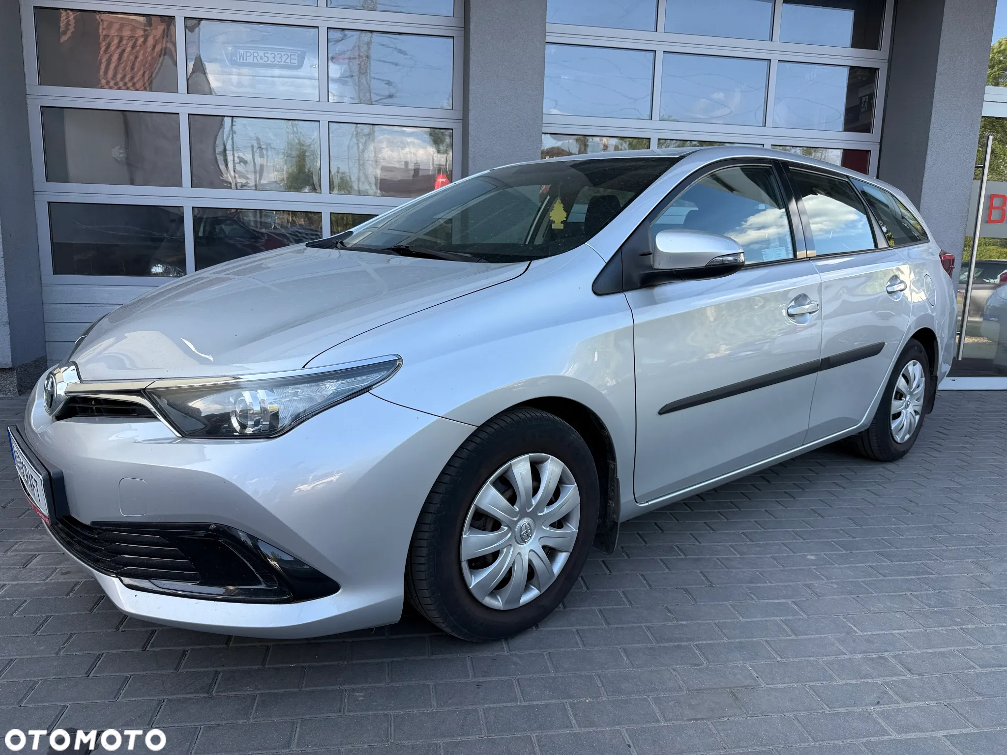 Toyota Auris 1.33 VVT-i Active - 14