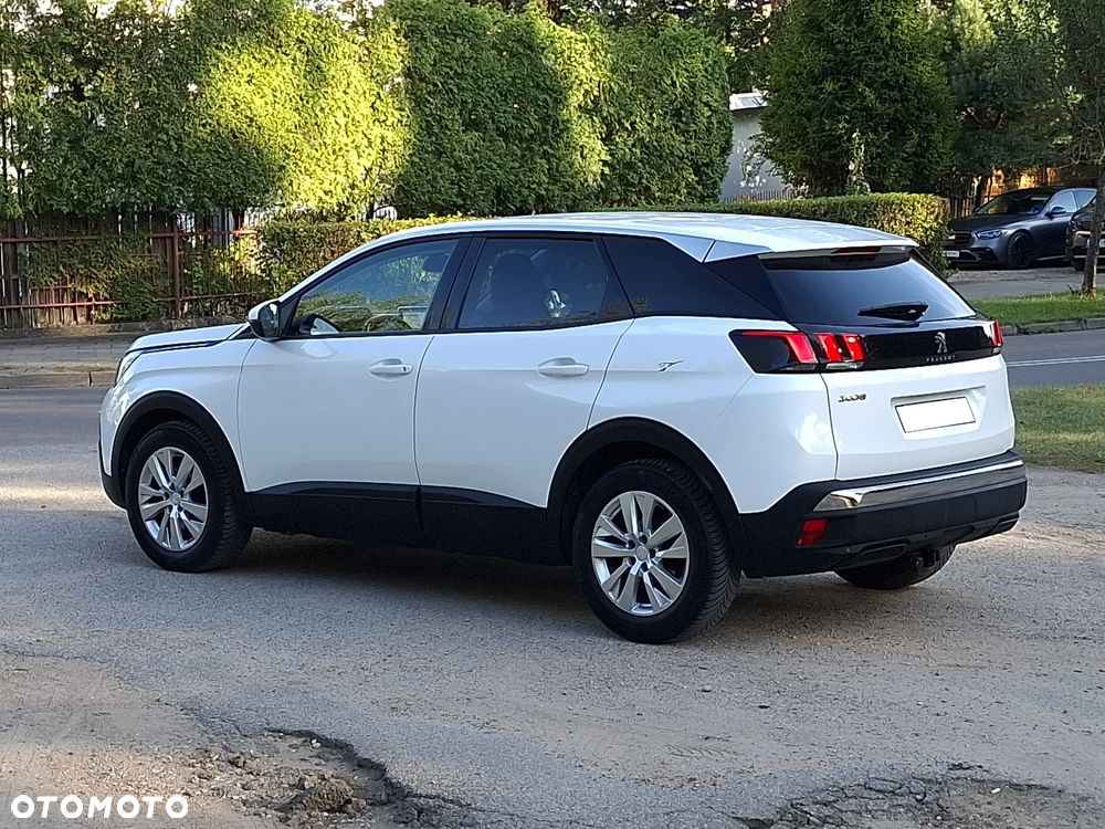 Peugeot 3008 1.6 BlueHDi Allure S&S - 2