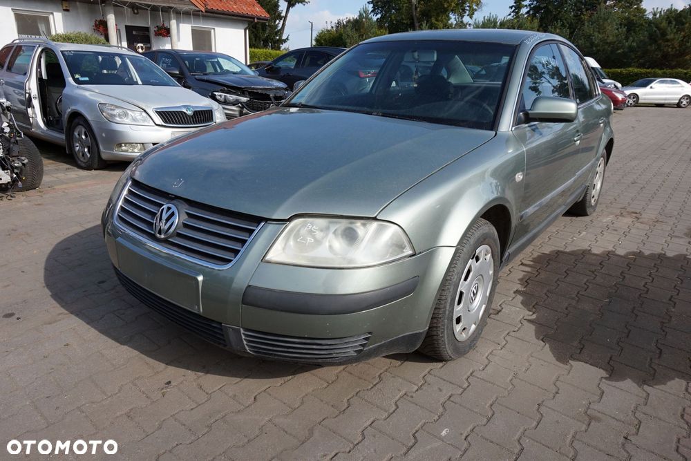 VOLKSWAGEN PASSAT B5 LIFT SEDAN 2002 LA6W 1.6 8V ALZ 102KM DVP ZIELONY FRESCO na części - 1