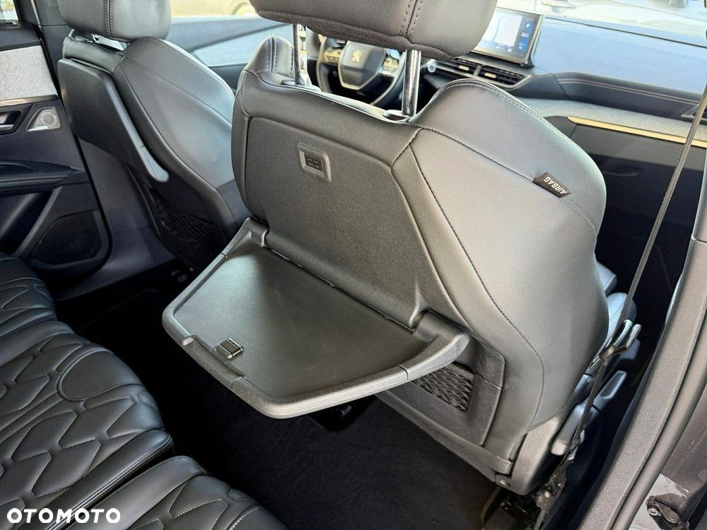 Peugeot 5008 - 29