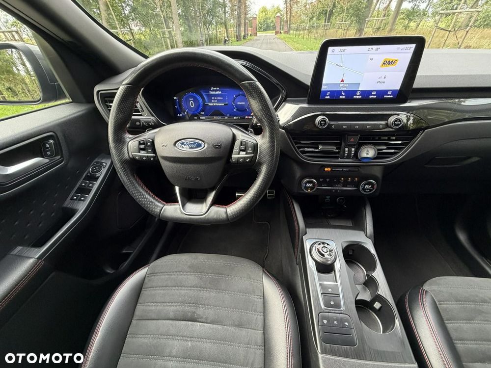 Ford Kuga - 35