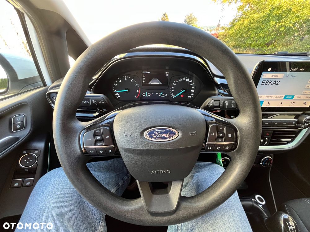 Ford Fiesta - 17