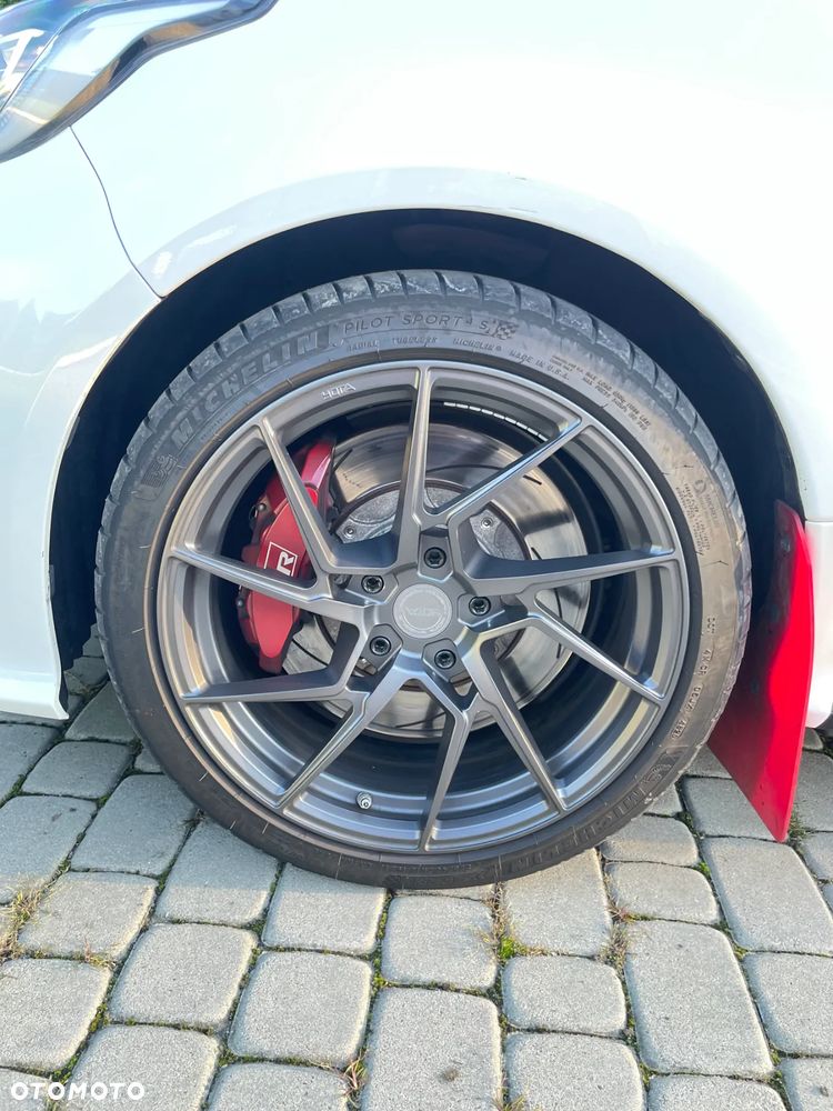 Toyota GR Yaris 1.6 Dynamic - 10