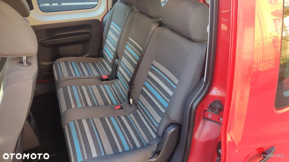 Volkswagen Caddy Maxi 1.6 TDI Comfortline - 10