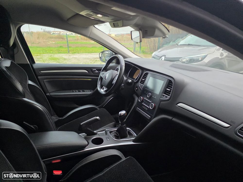 Renault Mégane Sport Tourer 1.5 dCi Intens - 7