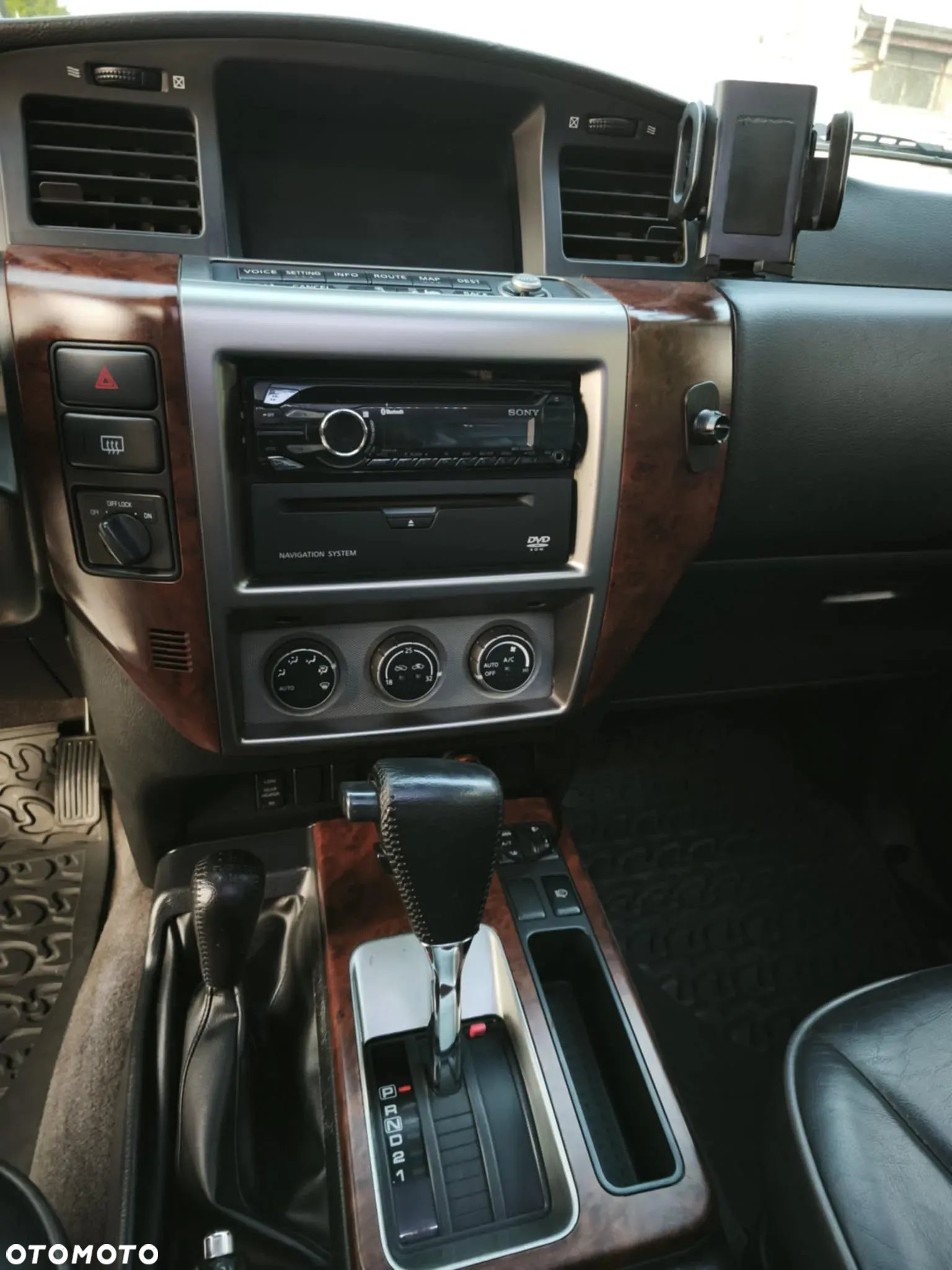 Nissan Patrol - 13