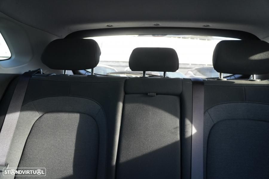 Hyundai Kauai 64 kWh Premium - 18