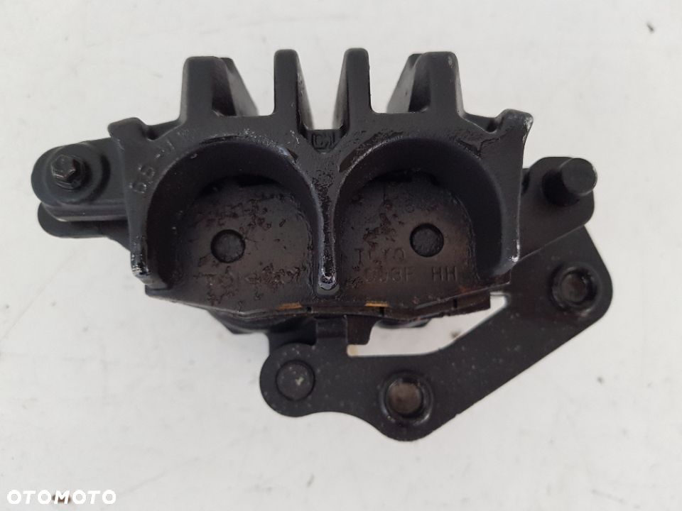 2005r Suzuki GSF 650 BANDIT Zacisk Hamulca Przód - 3