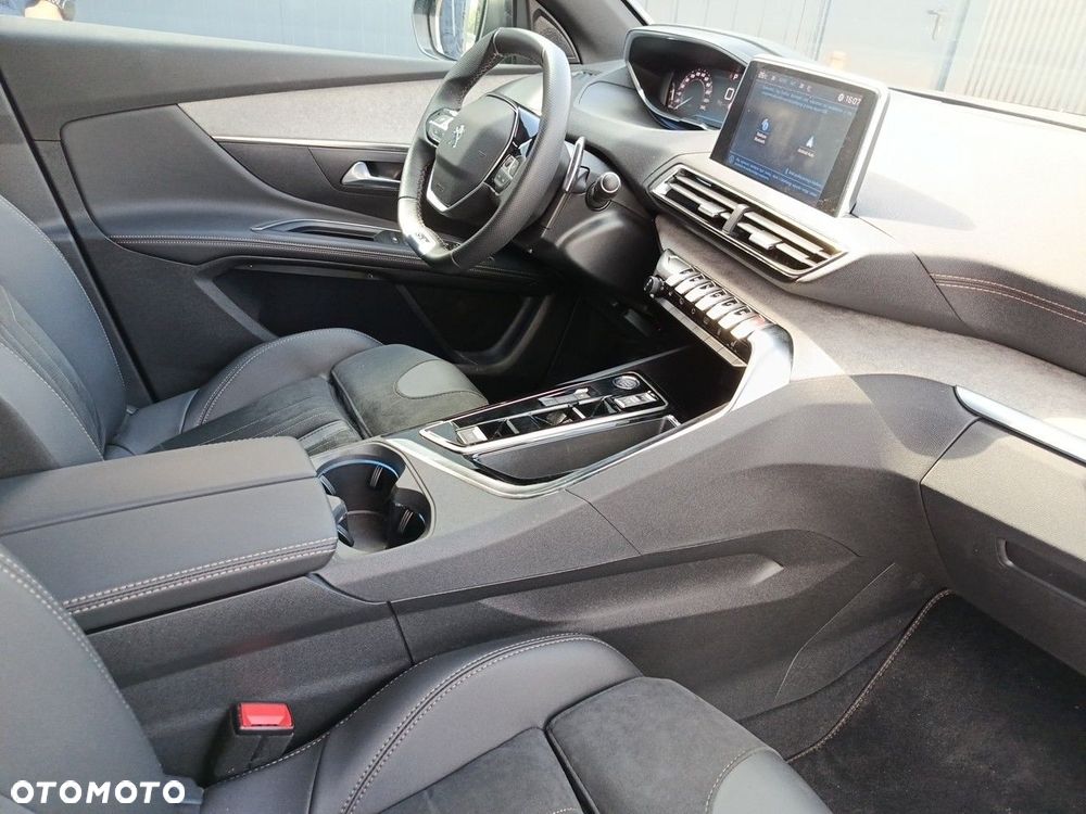 Peugeot 5008 1.5 BlueHDi GT S&S EAT8 - 31