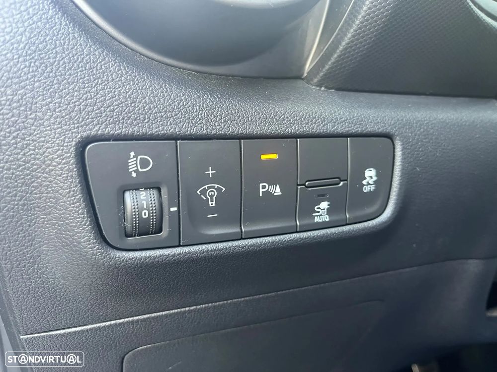 Hyundai Kauai - 11