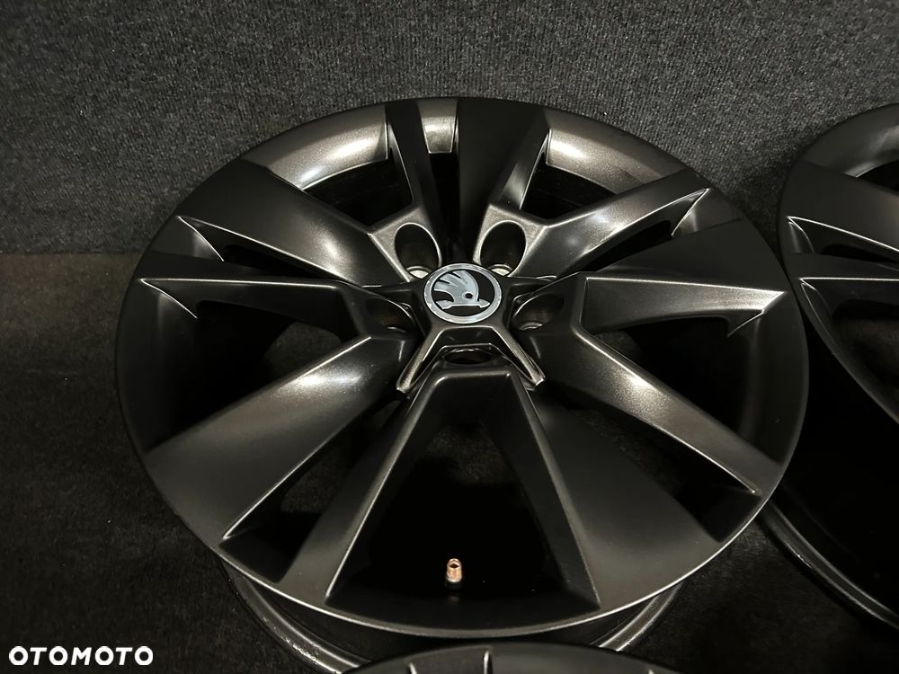 Alufelgi Skoda Karoq, Octavia II, IV, Superb II, III 17 cali 5x112 4szt. Ładne! - 13