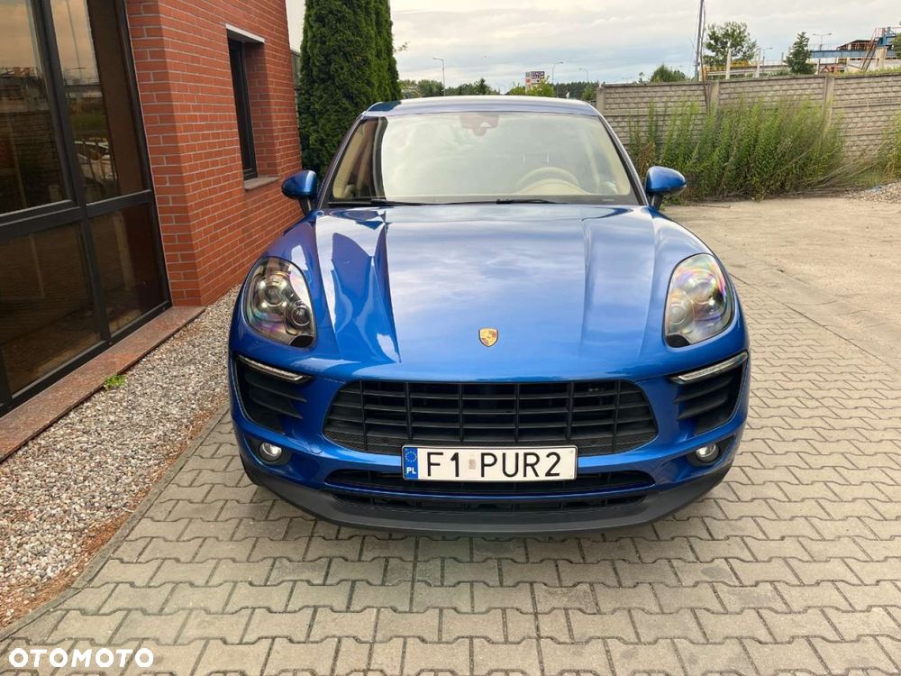 Porsche Macan - 4