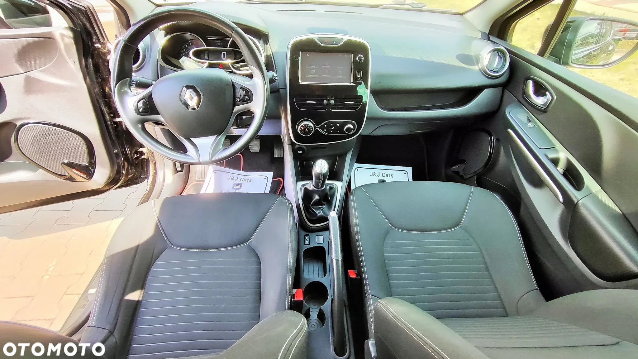Renault Clio 1.2 16V Limited EU6 - 6